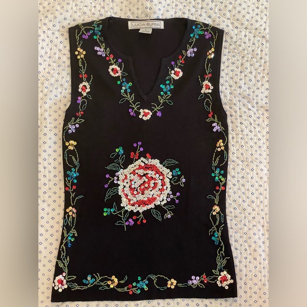 Vintage Y2K Lucia Burns Beaded, Sequined Floral Fabulous Whimsical Top SZ XS/S